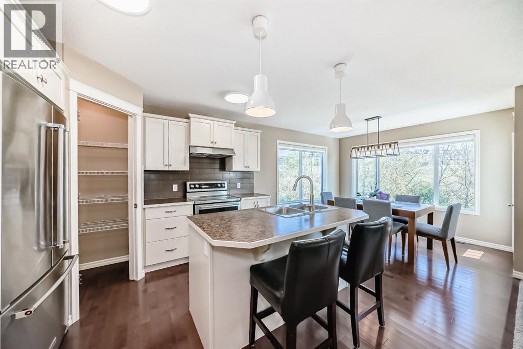150 Tuscany Summit Heath Nw, Calgary, Alberta  T3L 0B9 - Photo 4 - A2257782