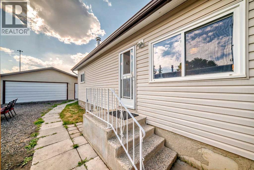 80 Spring Haven Road Se, Airdrie, Alberta  T4A 1C8 - Photo 36 - A2230742
