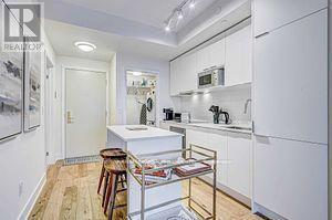 1903 - 88 Cumberland Street, Toronto, Ontario  M5R 3V1 - Photo 4 - C12442526