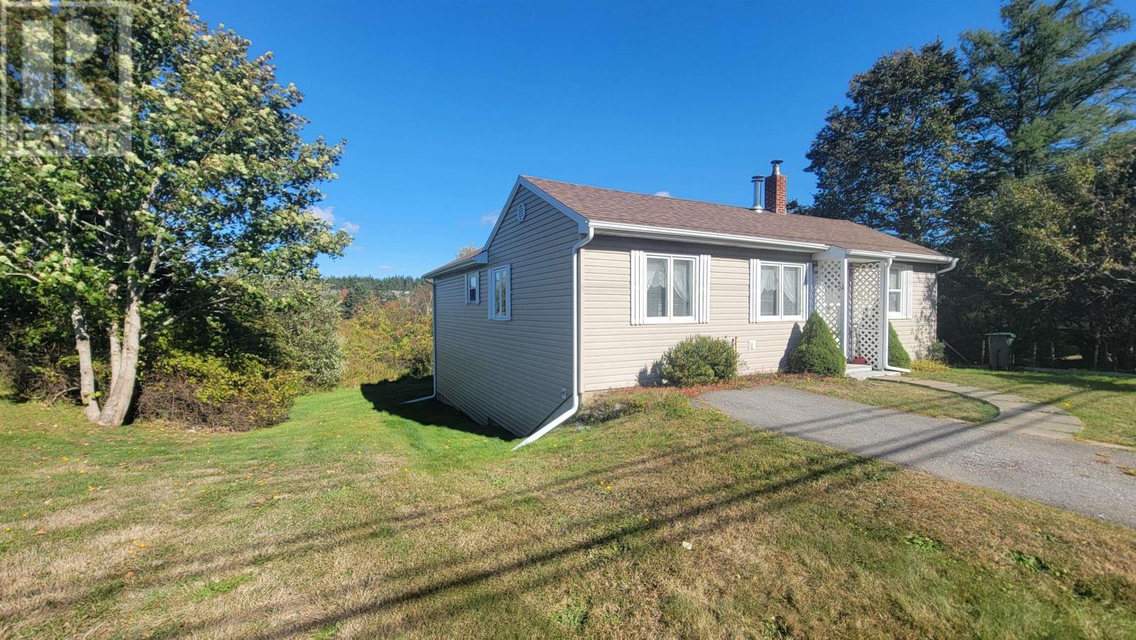 878 Highway 1 Street, Hebron, Nova Scotia  B5A 5Z5 - Photo 2 - 202525124