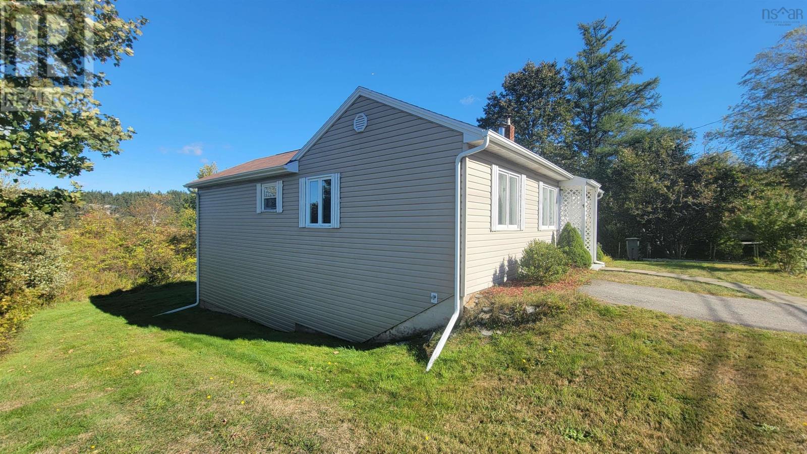 878 Highway 1 Street, Hebron, Nova Scotia  B5A 5Z5 - Photo 3 - 202525124