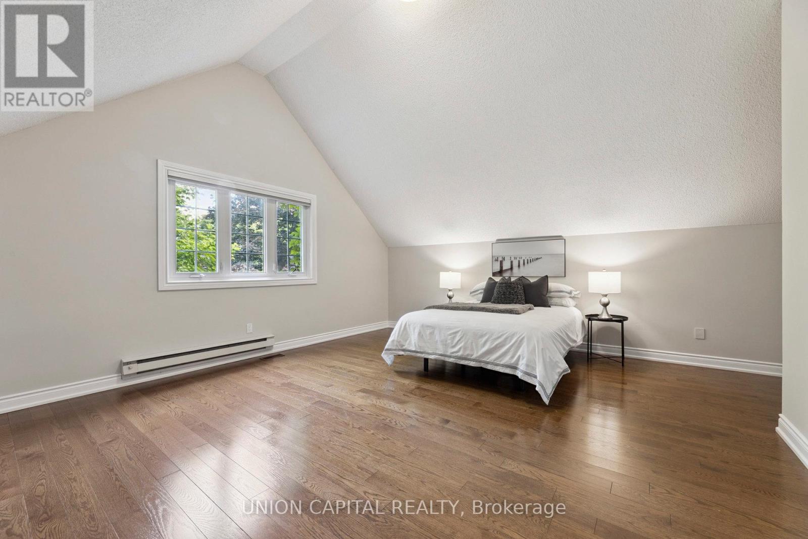 86 Charing Crescent, Aurora (Aurora Highlands), Ontario  L4G 6P5 - Photo 28 - N12444977