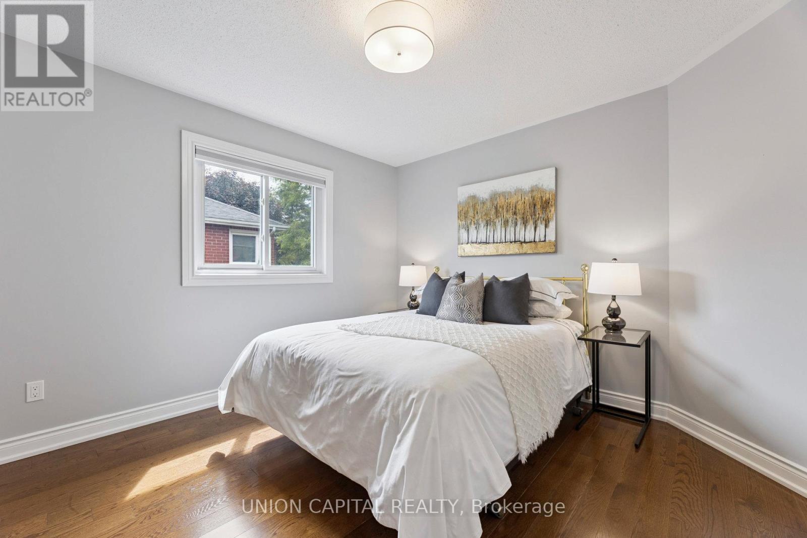 86 Charing Crescent, Aurora (Aurora Highlands), Ontario  L4G 6P5 - Photo 30 - N12444977