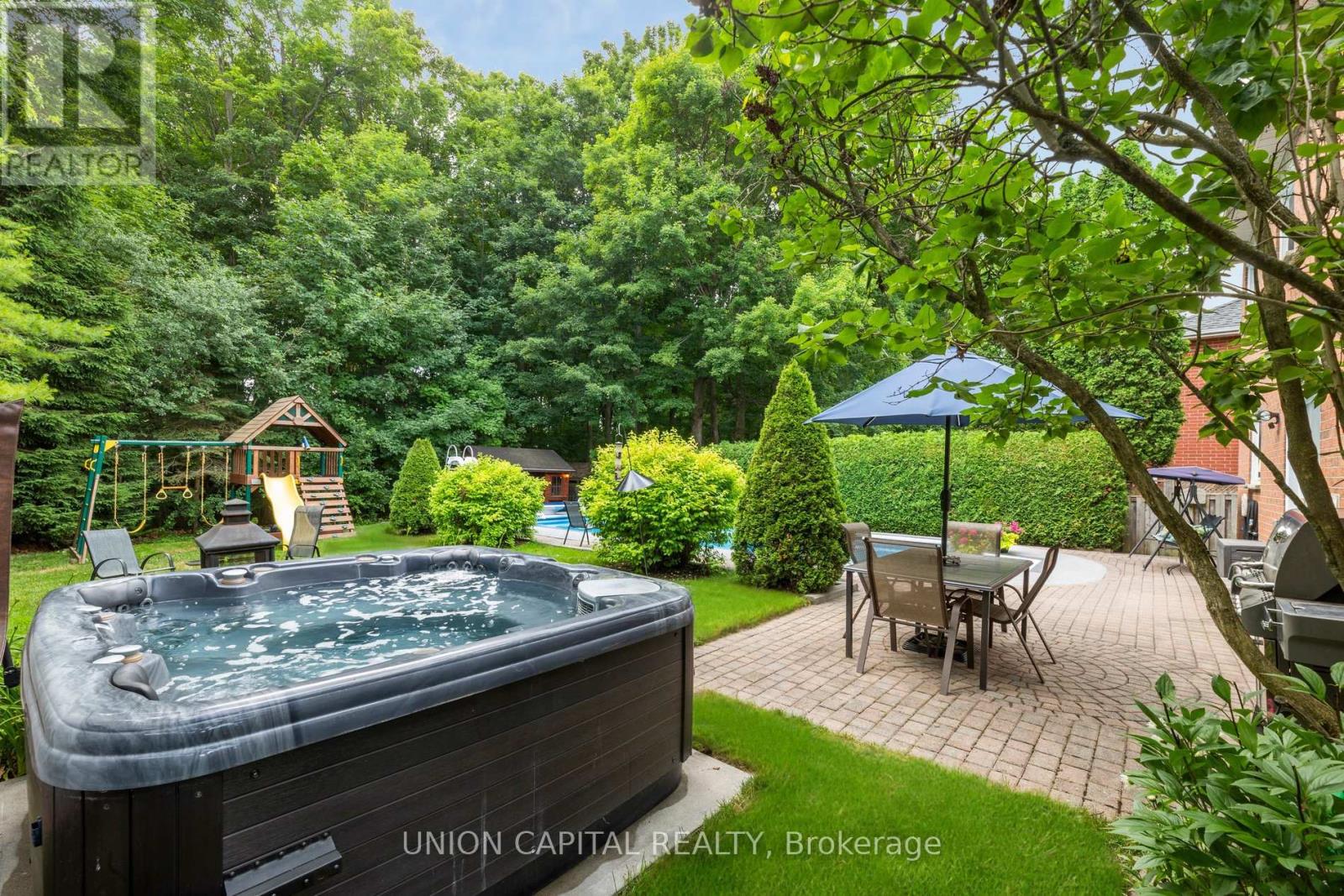 86 Charing Crescent, Aurora (Aurora Highlands), Ontario  L4G 6P5 - Photo 43 - N12444977