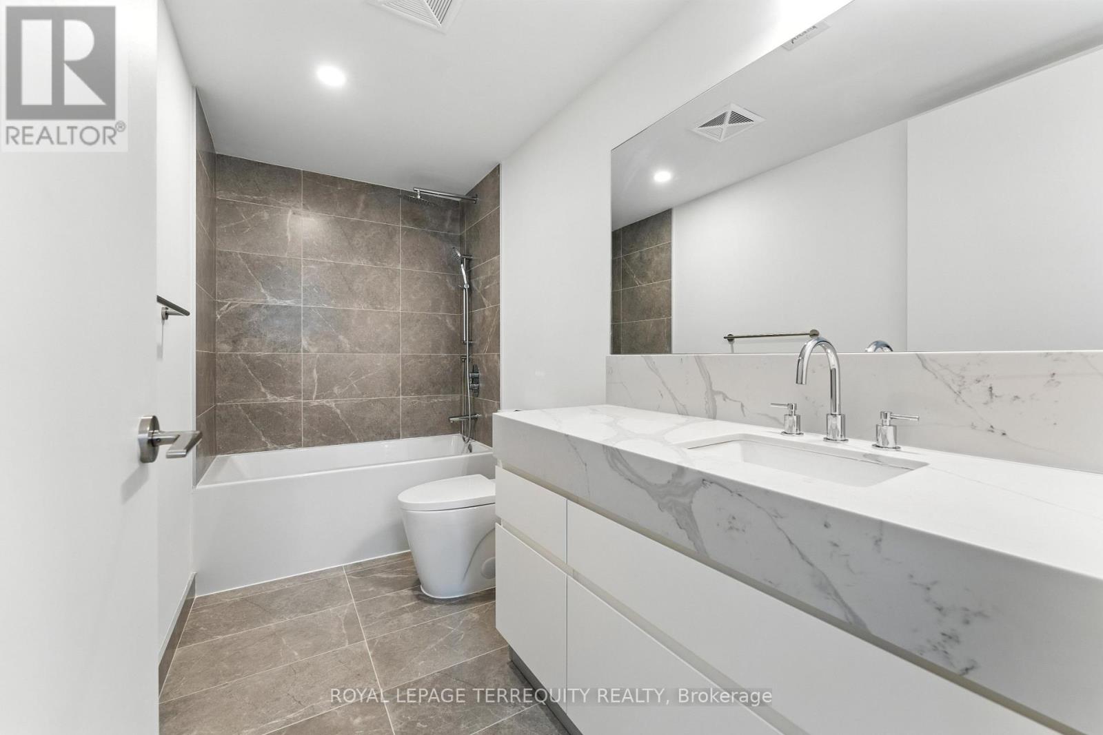 Ph05 - 200 Keewatin Avenue, Toronto, Ontario  M4P 1Z8 - Photo 15 - C12424717