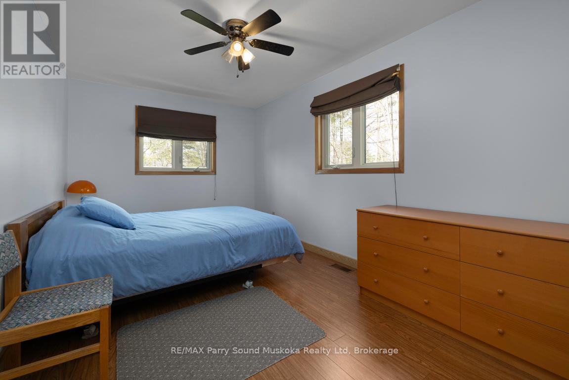 38 Shebeshekong Estates Road S, Carling, Ontario  P0G 1G0 - Photo 25 - X12445039