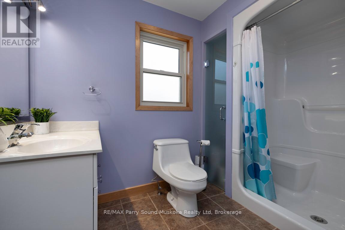 38 Shebeshekong Estates Road S, Carling, Ontario  P0G 1G0 - Photo 35 - X12445039