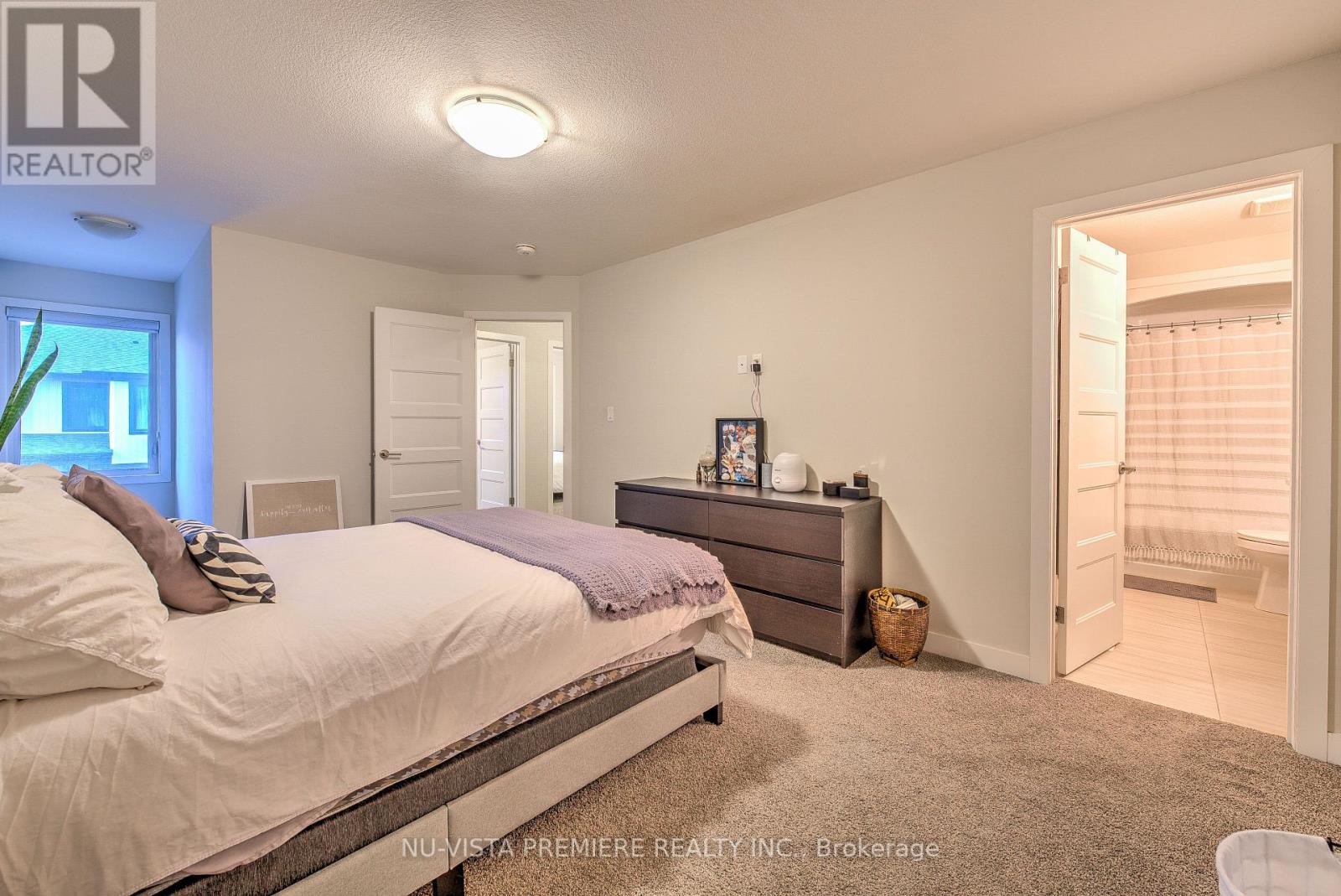 926 Battery Park, London North, Ontario  N6H 5J9 - Photo 21 - X12445037
