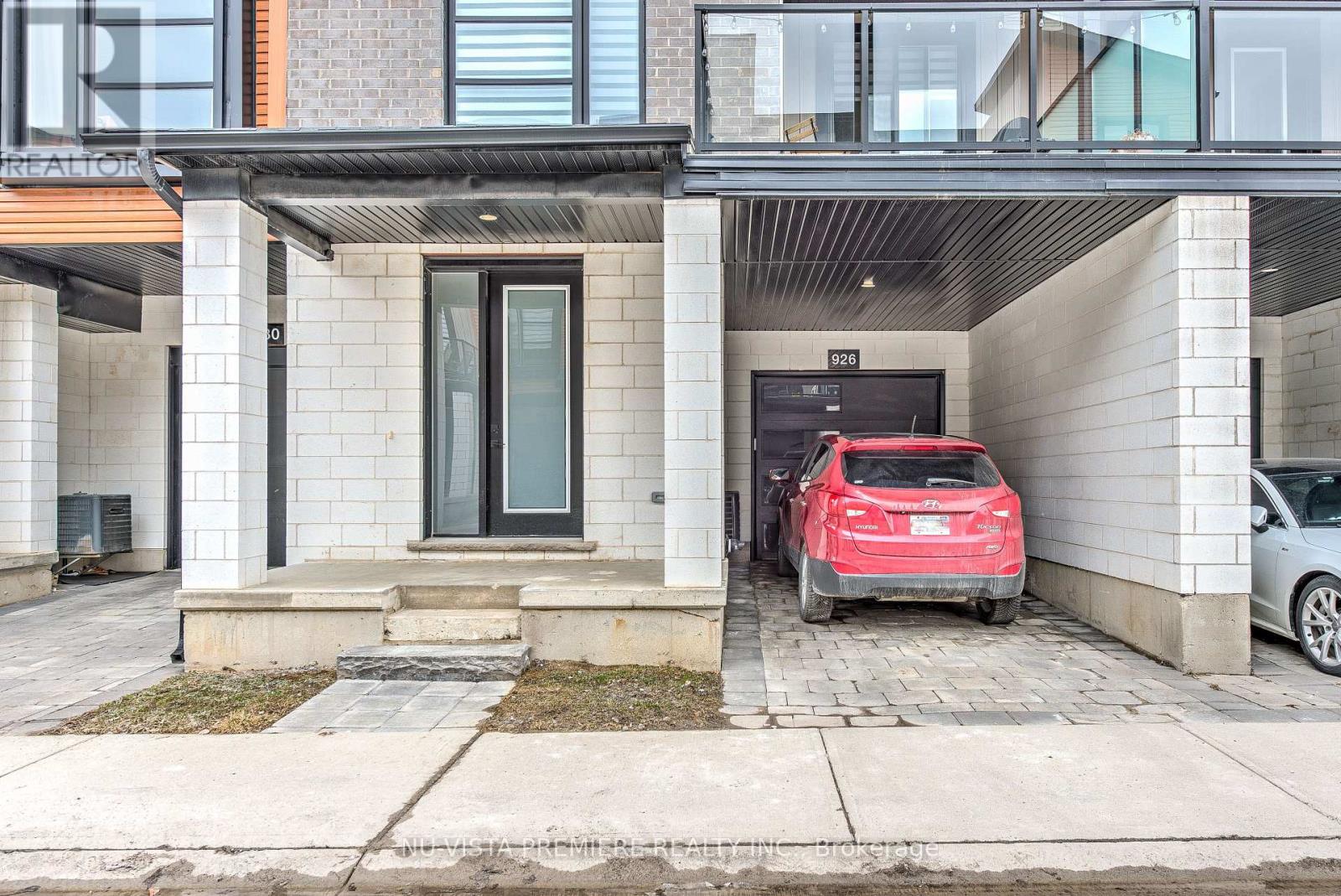 926 Battery Park, London North, Ontario  N6H 5J9 - Photo 4 - X12445037