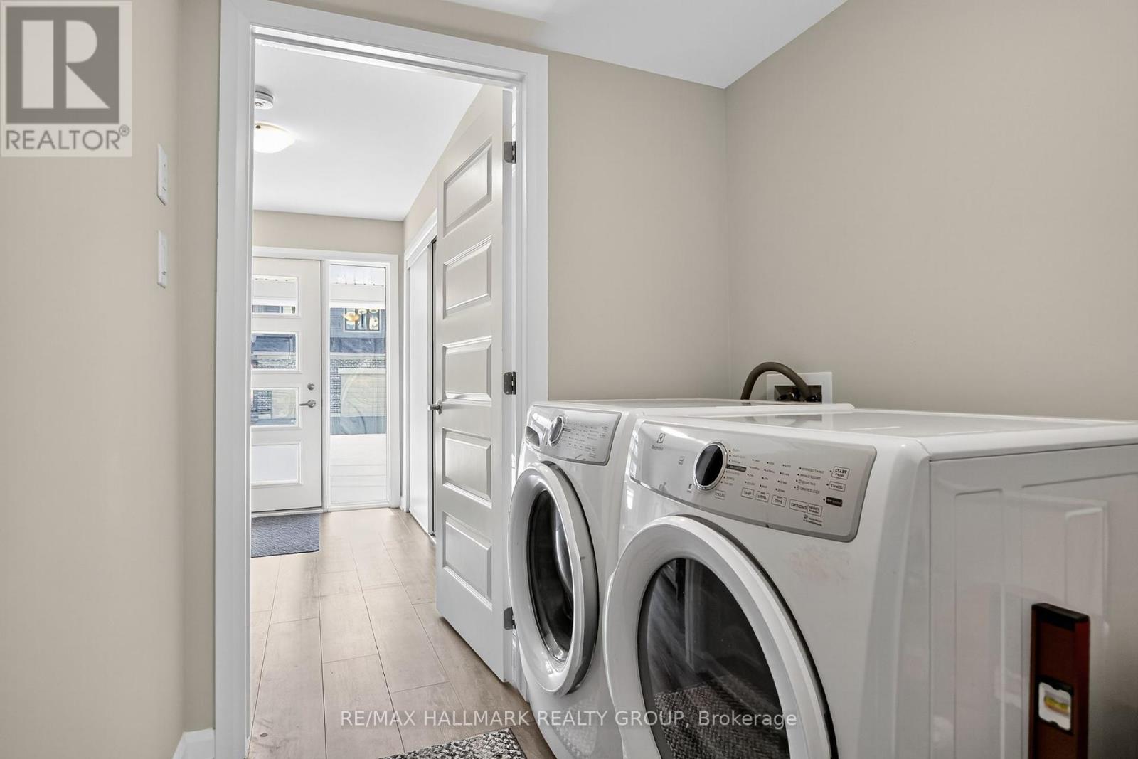 342 Raheen Court, Ottawa, Ontario  K1C 3H2 - Photo 10 - X12444991
