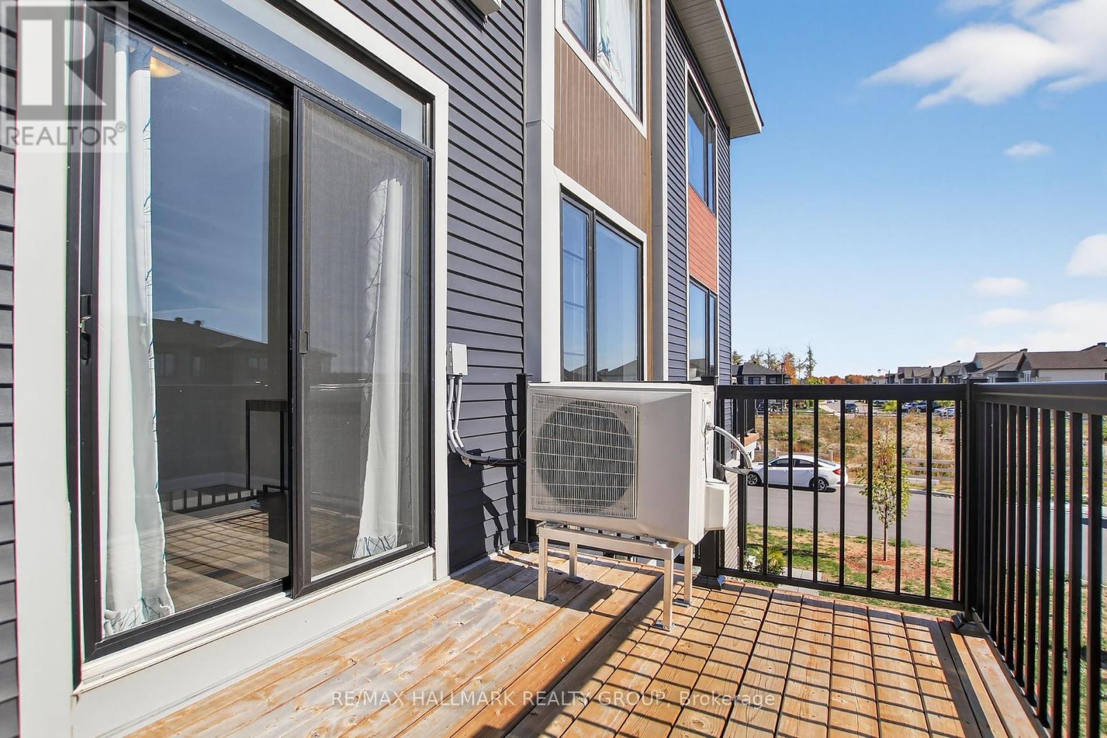 342 Raheen Court, Ottawa, Ontario  K1C 3H2 - Photo 12 - X12444991