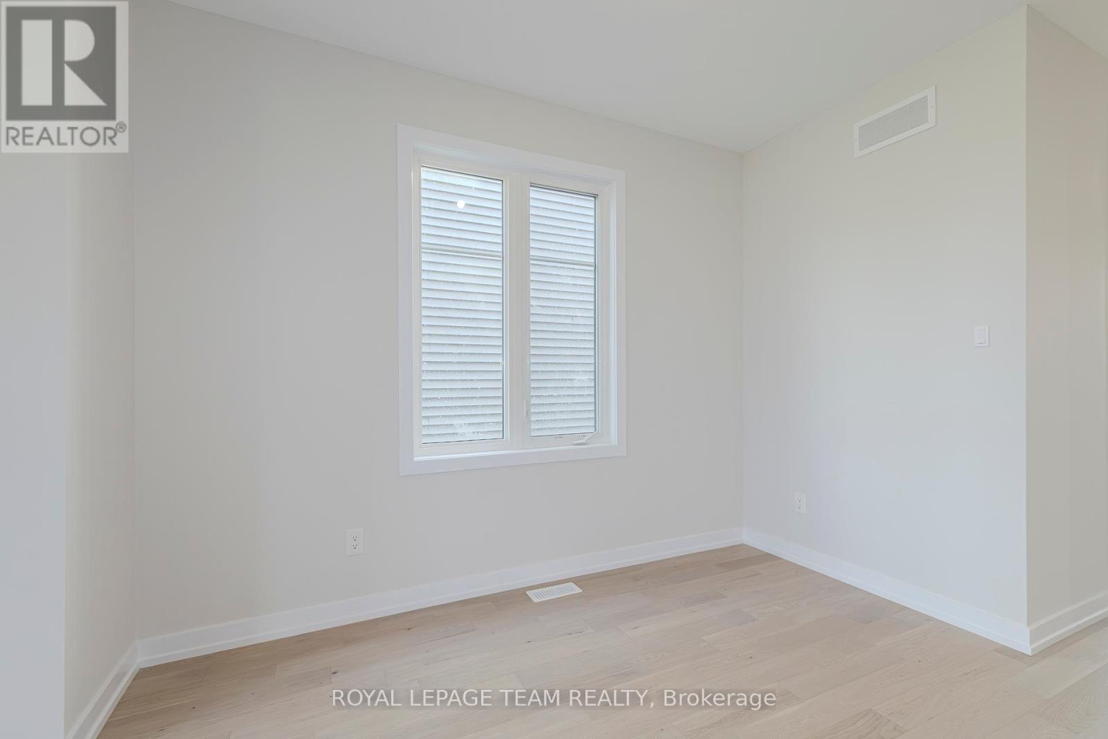 2060 Postilion Street N, Ottawa, Ontario  K0A 2Z0 - Photo 9 - X12445004