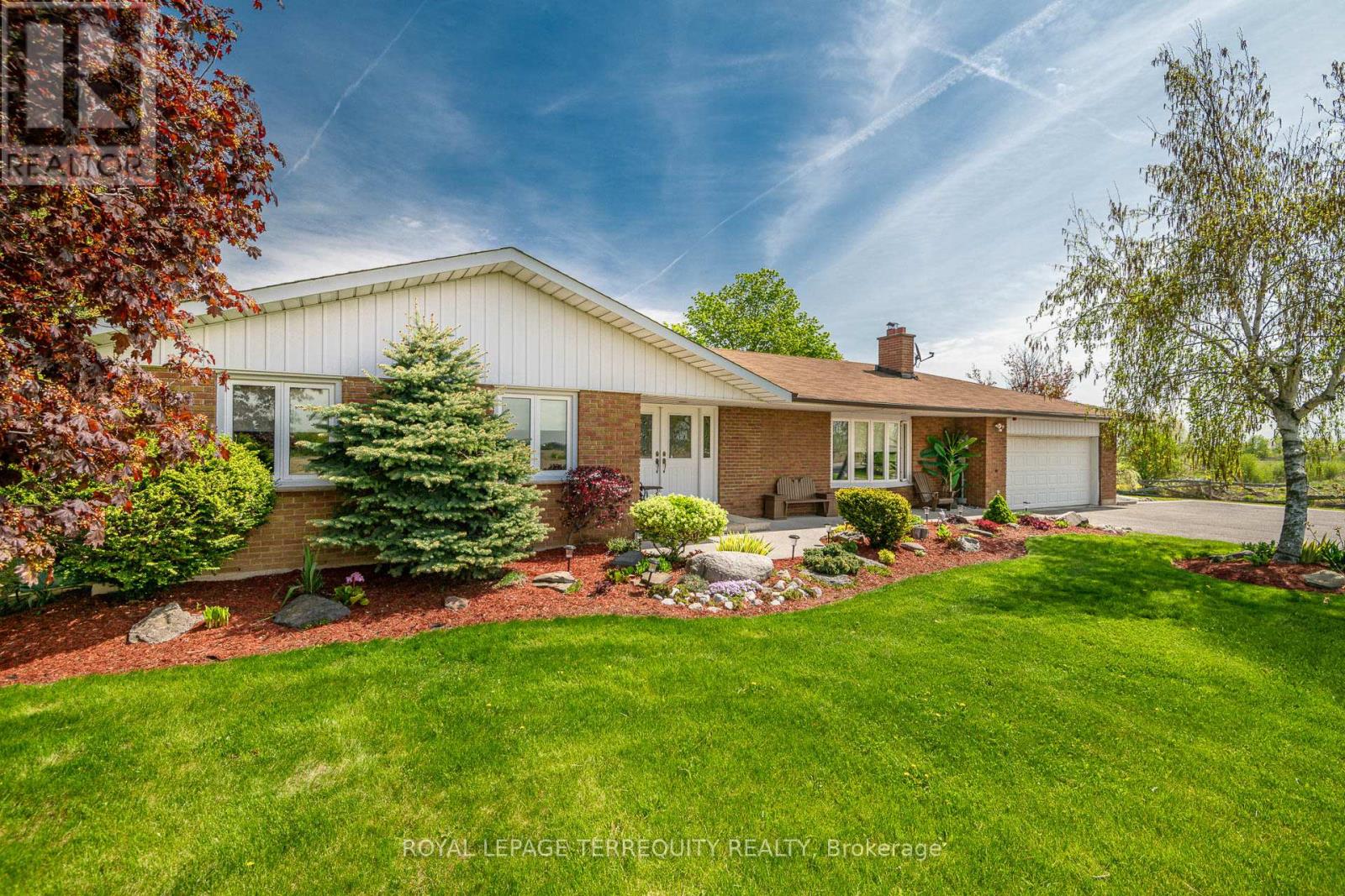 12591 Humber Station Road, Caledon (Caledon East), Ontario  L7E 0Z6 - Photo 2 - W12444978