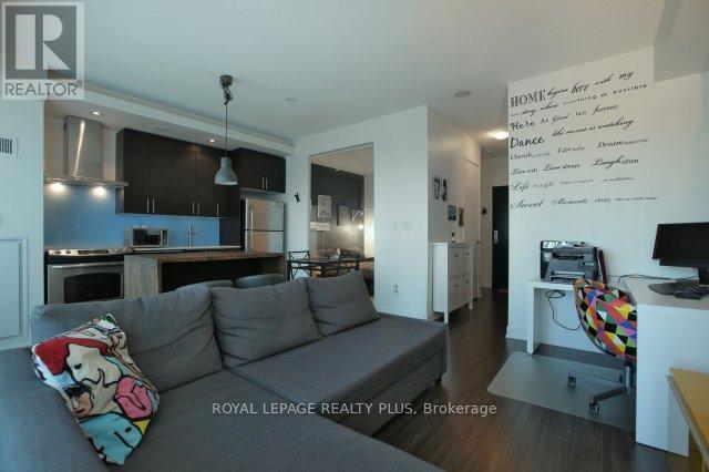 2231 - 165 Legion Road N, Toronto, Ontario  M8Y 0B3 - Photo 8 - W12444984