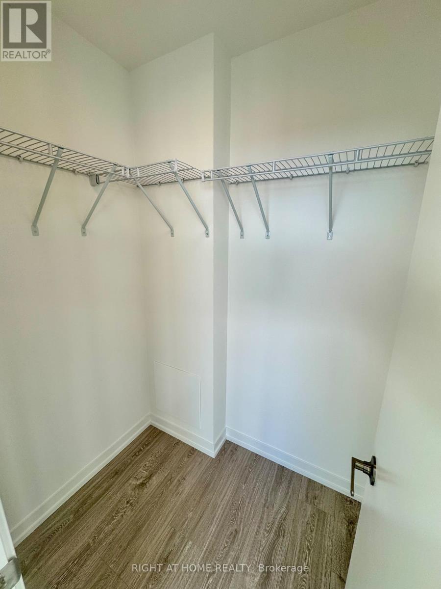 1022 - 2485 Eglinton Ave W Avenue, Mississauga, Ontario  L5M 2T1 - Photo 15 - W12444989
