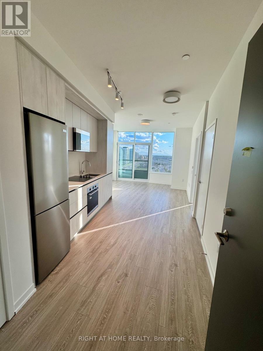 1022 - 2485 Eglinton Ave W Avenue, Mississauga, Ontario  L5M 2T1 - Photo 2 - W12444989