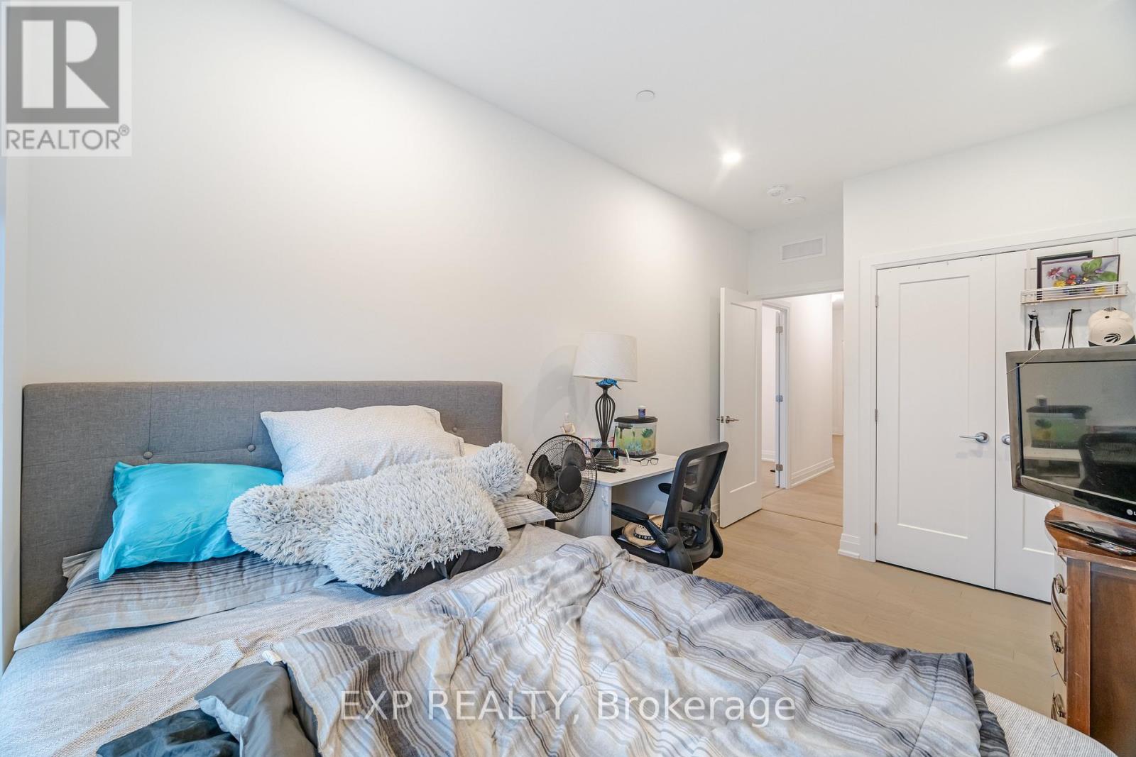 903 - 71 Wyndham Street S, Guelph, Ontario  N1E 5R3 - Photo 44 - X12444972