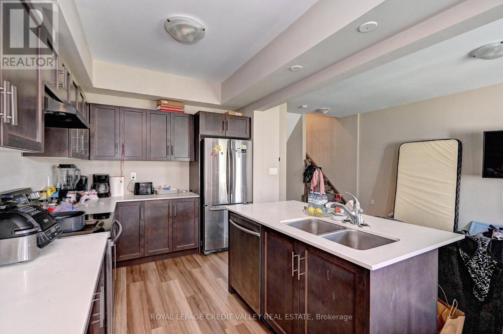 17 - 324 Equestrian Way, Cambridge, Ontario  N3E 0E2 - Photo 13 - X12444985