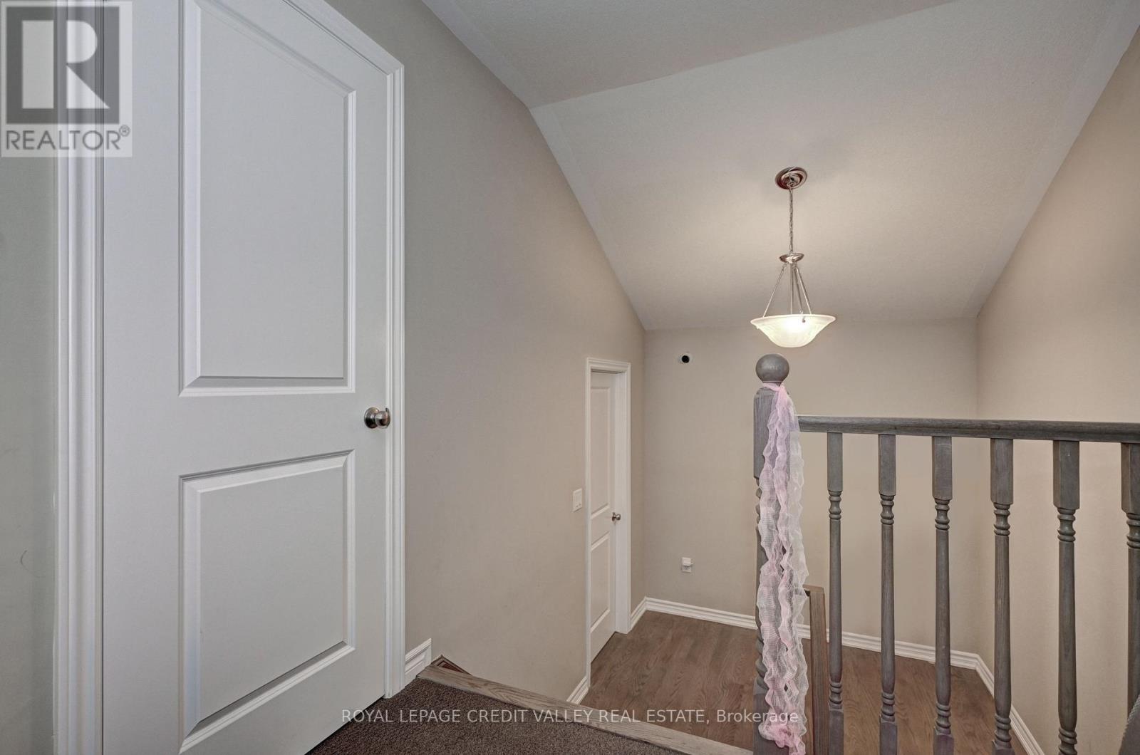 17 - 324 Equestrian Way, Cambridge, Ontario  N3E 0E2 - Photo 17 - X12444985