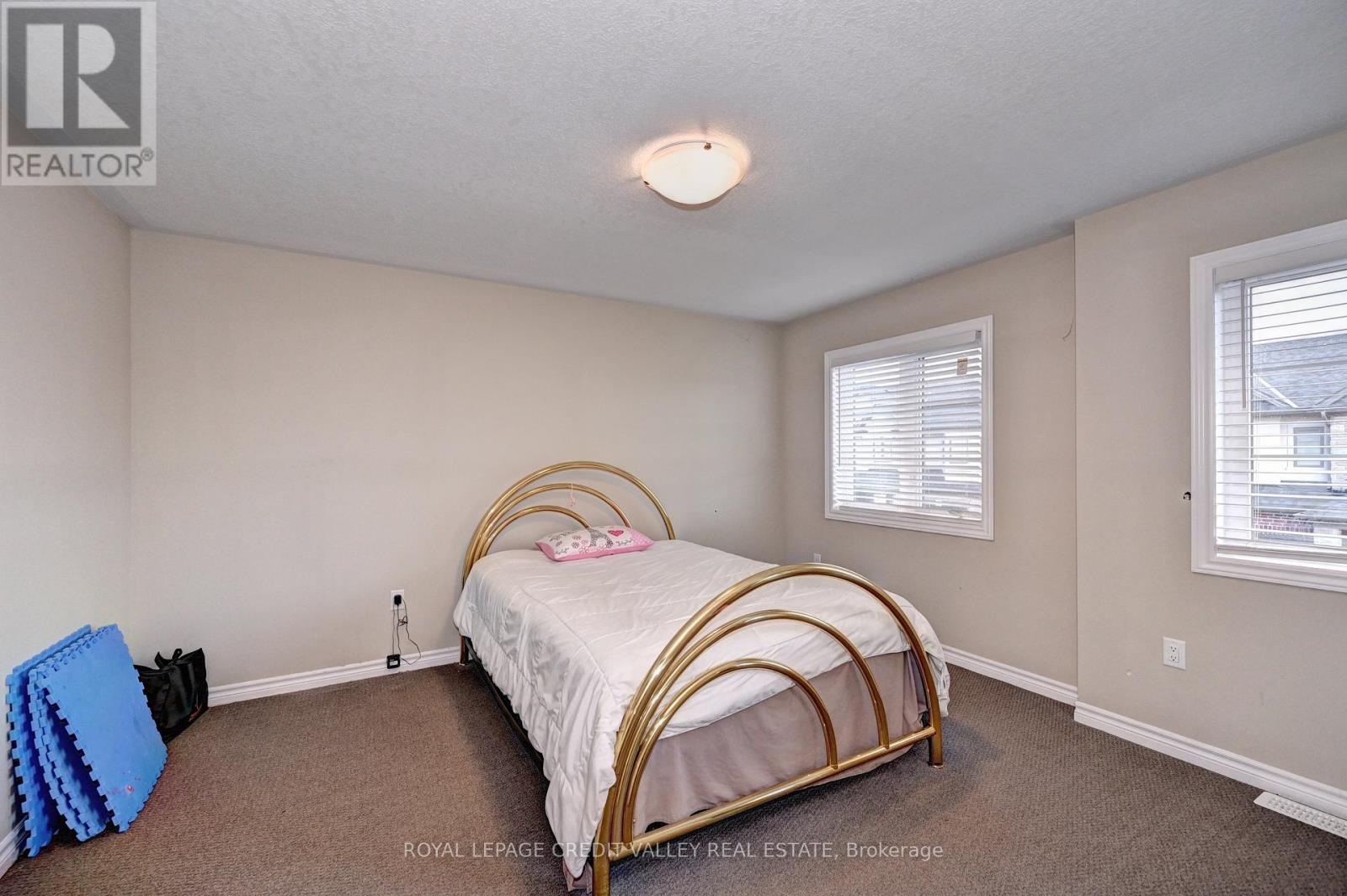 17 - 324 Equestrian Way, Cambridge, Ontario  N3E 0E2 - Photo 20 - X12444985