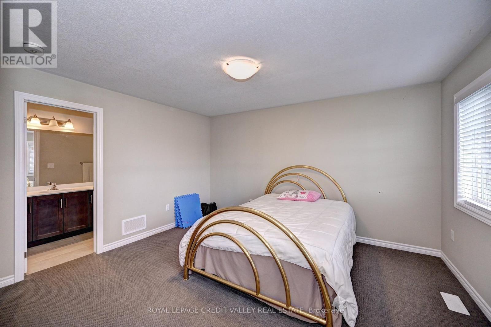17 - 324 Equestrian Way, Cambridge, Ontario  N3E 0E2 - Photo 23 - X12444985