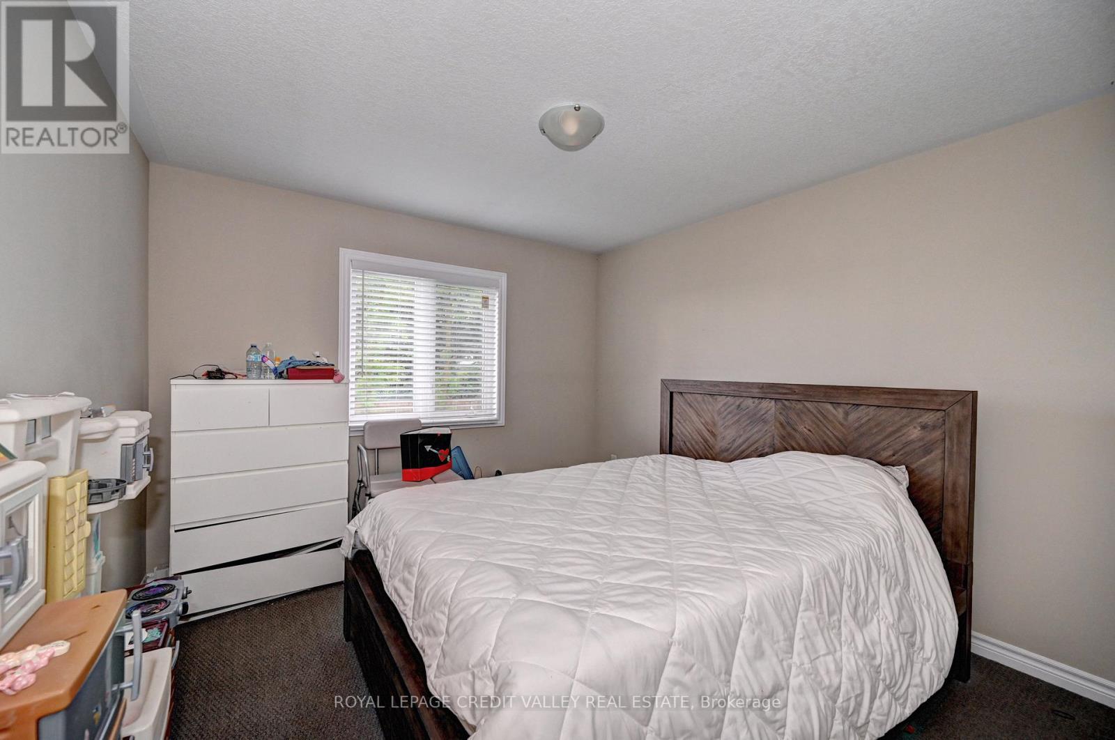 17 - 324 Equestrian Way, Cambridge, Ontario  N3E 0E2 - Photo 31 - X12444985