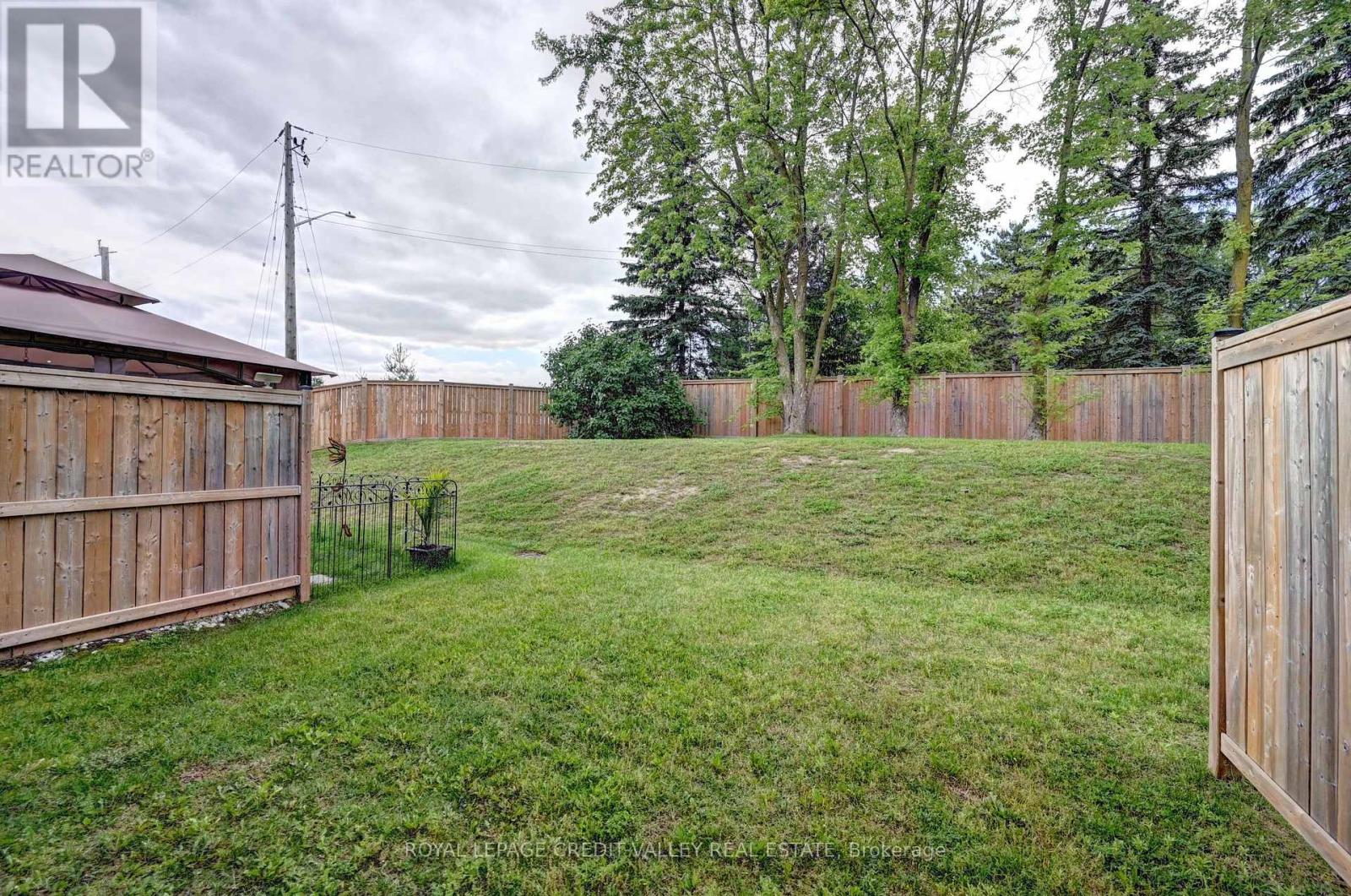 17 - 324 Equestrian Way, Cambridge, Ontario  N3E 0E2 - Photo 35 - X12444985