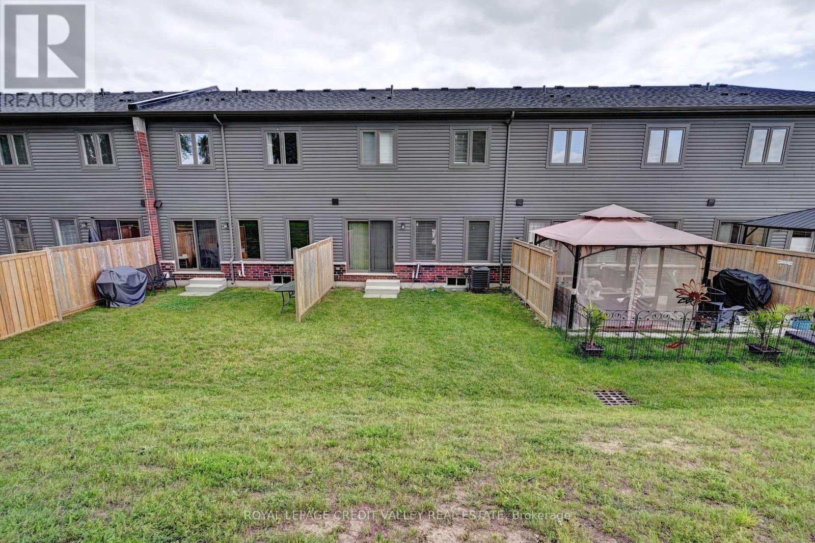 17 - 324 Equestrian Way, Cambridge, Ontario  N3E 0E2 - Photo 36 - X12444985