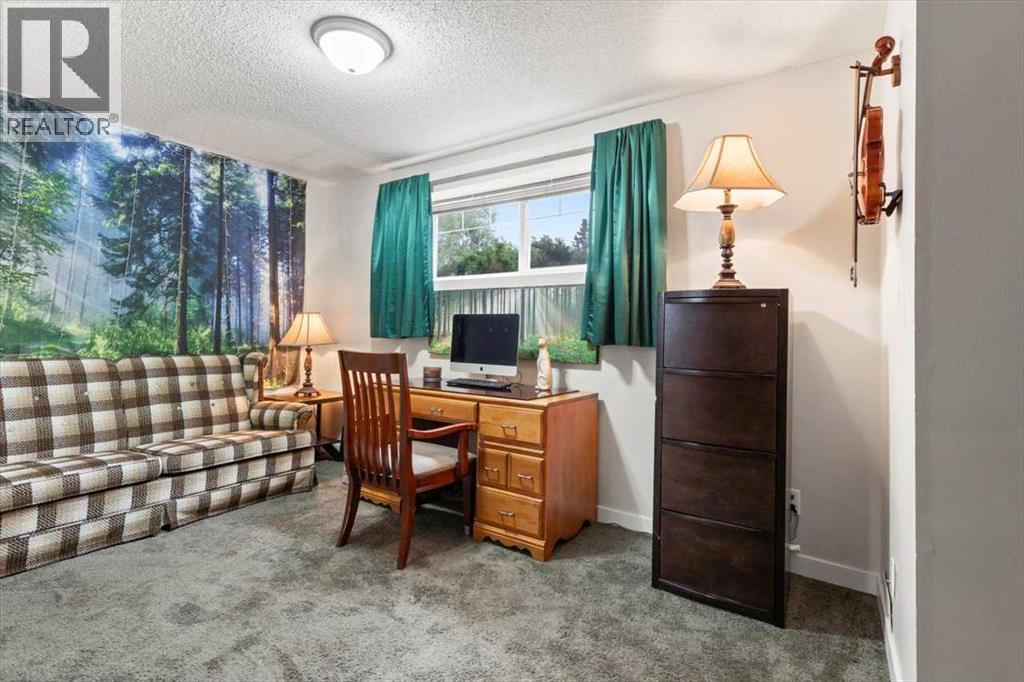 307 Cantrell Place Sw, Calgary, Alberta  T2W 2A3 - Photo 17 - A2233767