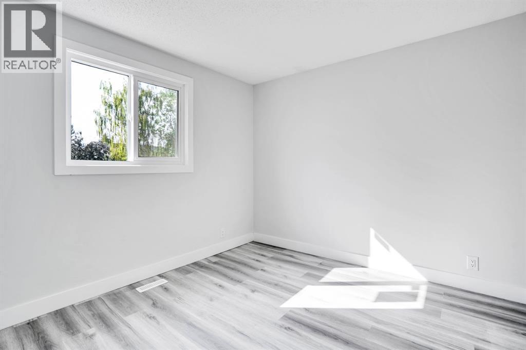 104 Castlegreen Close Ne, Calgary, Alberta  T3J 1Y6 - Photo 25 - A2252943