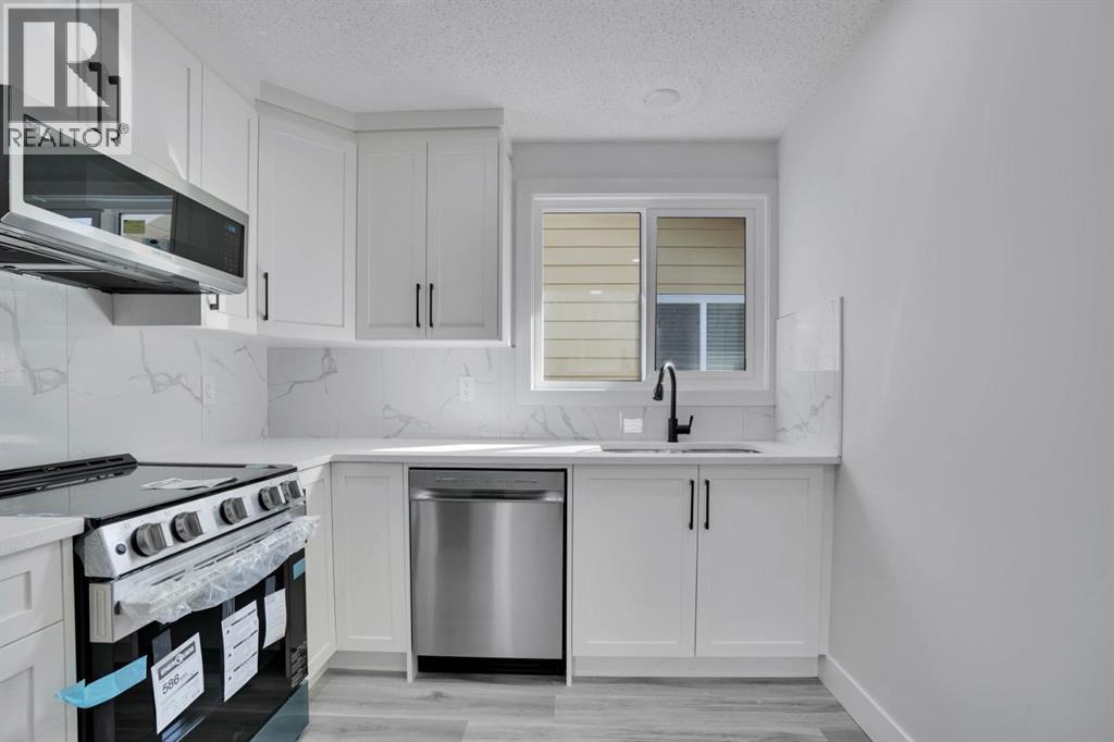 104 Castlegreen Close Ne, Calgary, Alberta  T3J 1Y6 - Photo 14 - A2252943