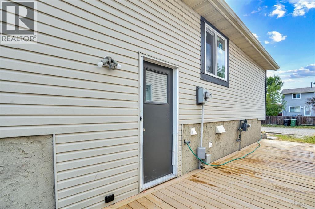 104 Castlegreen Close Ne, Calgary, Alberta  T3J 1Y6 - Photo 39 - A2252943