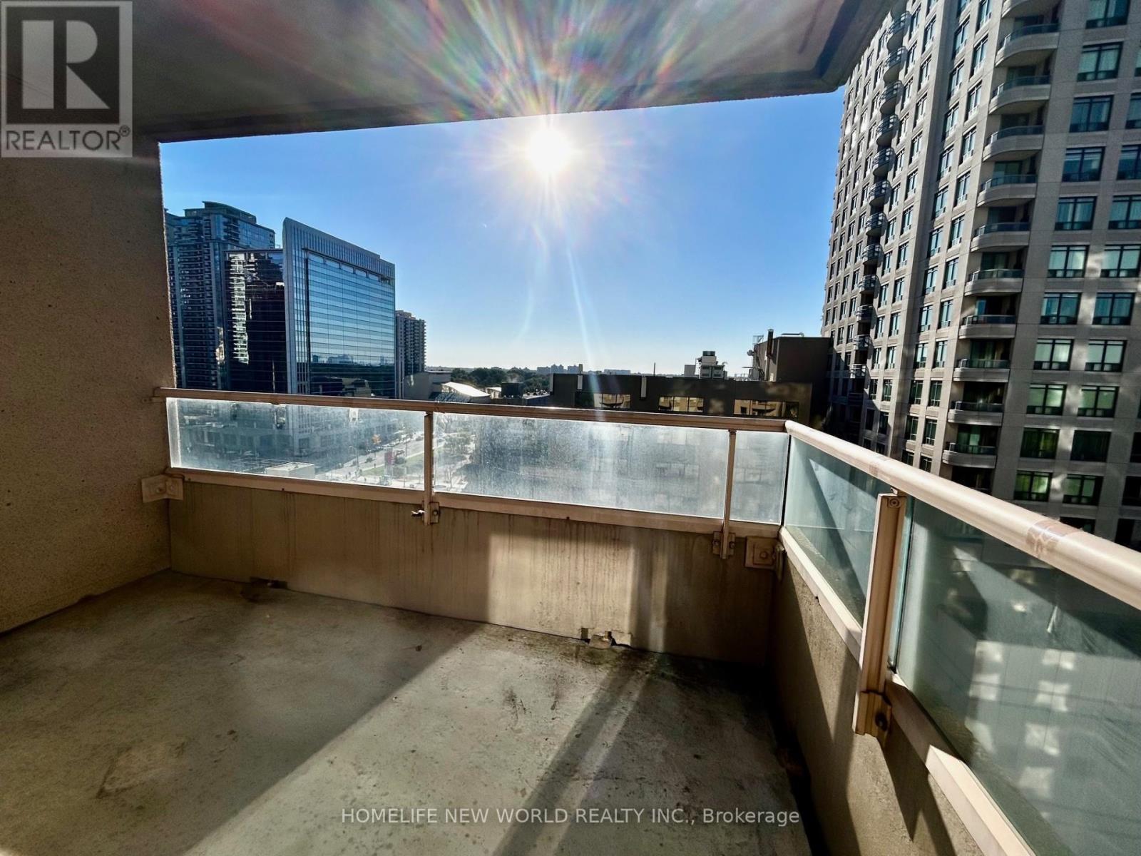 1608 - 18 Hillcrest Avenue, Toronto (Willowdale East), Ontario  M2N 6T5 - Photo 16 - C12302757