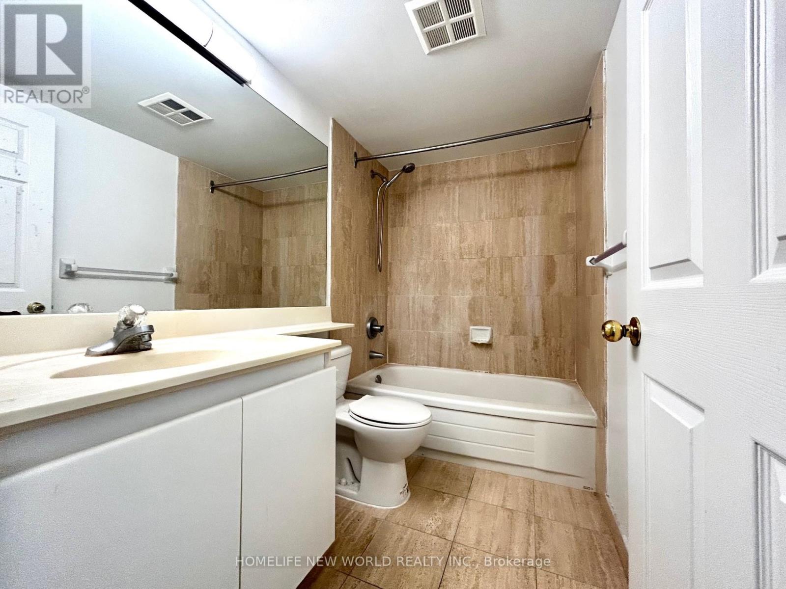 1608 - 18 Hillcrest Avenue, Toronto (Willowdale East), Ontario  M2N 6T5 - Photo 14 - C12302757
