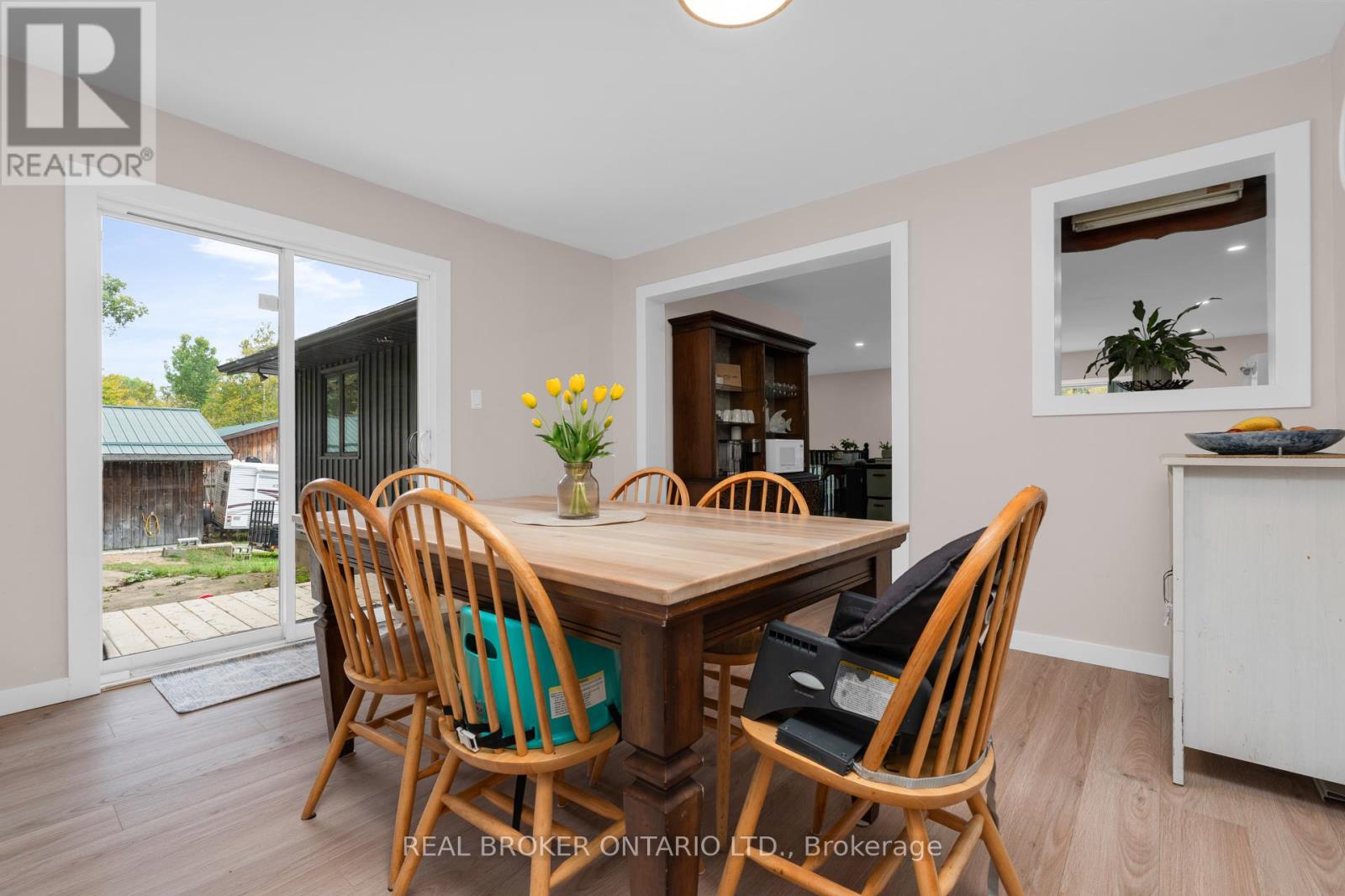 313 Syples Street, Armour, Ontario  P0A 1C0 - Photo 12 - X12351798