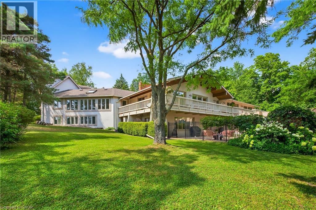 2360 8 Side Road, Burlington, Ontario