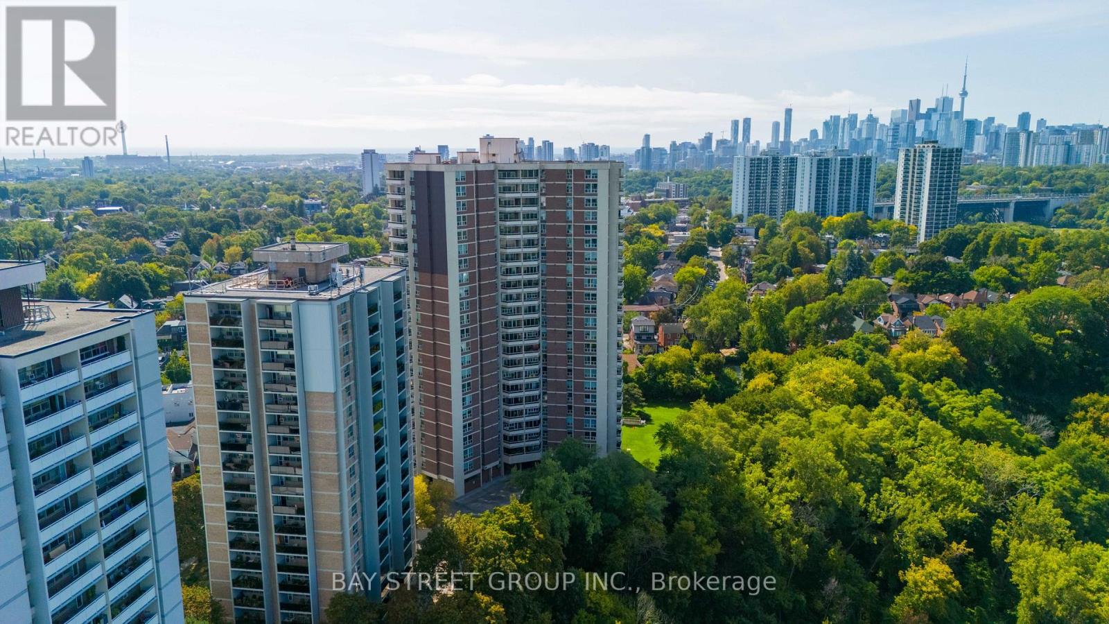 403 - 980 Broadview Avenue, Toronto (Broadview North), Ontario  M4K 3Y1 - Photo 2 - E12445005