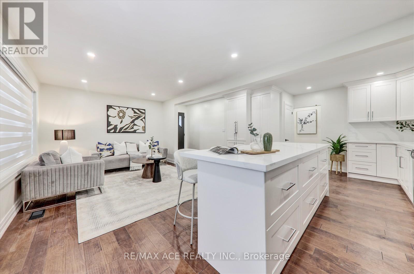 19 Blakemanor Boulevard, Toronto, Ontario  M1J 2W3 - Photo 13 - E12445009