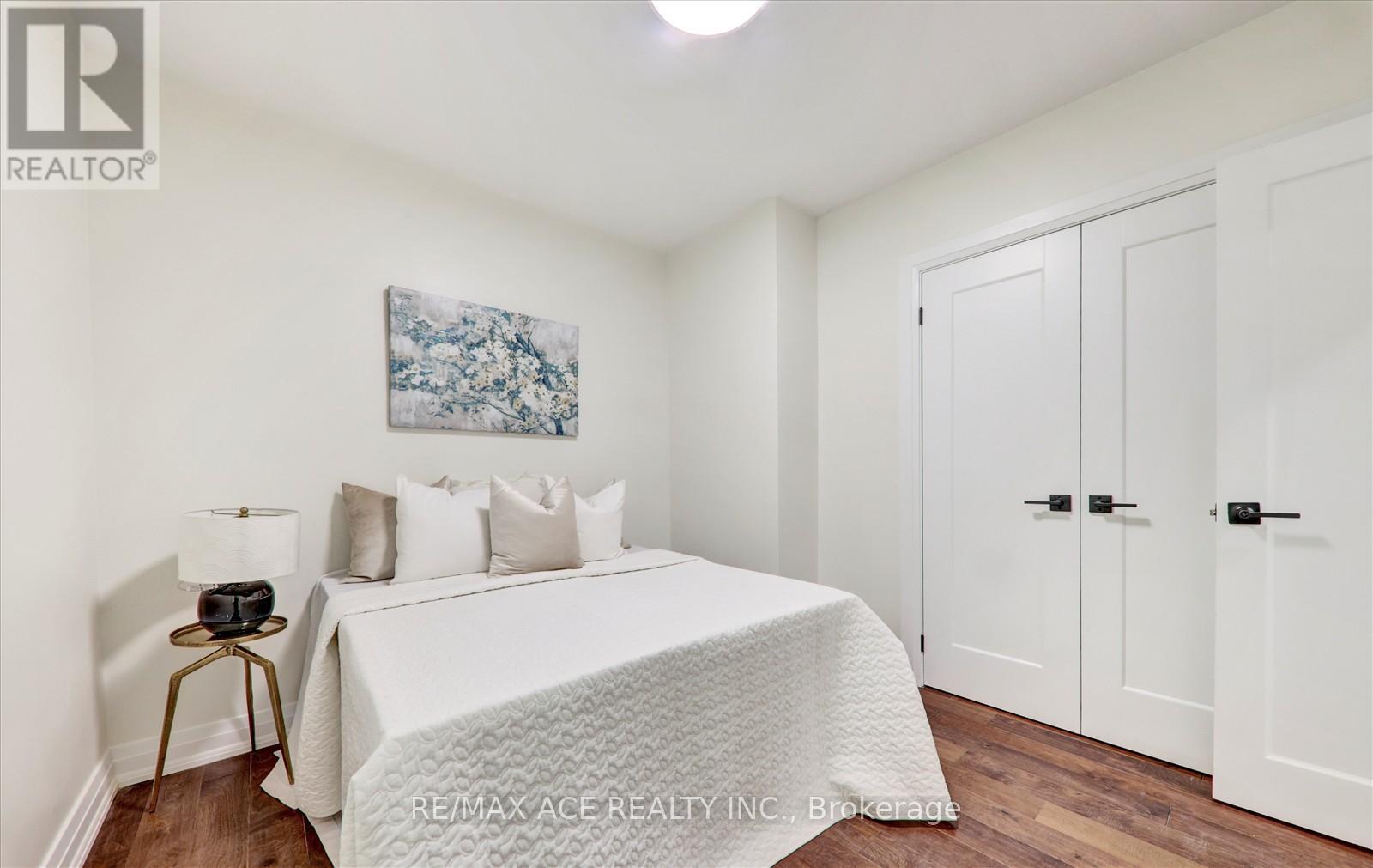 19 Blakemanor Boulevard, Toronto, Ontario  M1J 2W3 - Photo 18 - E12445009