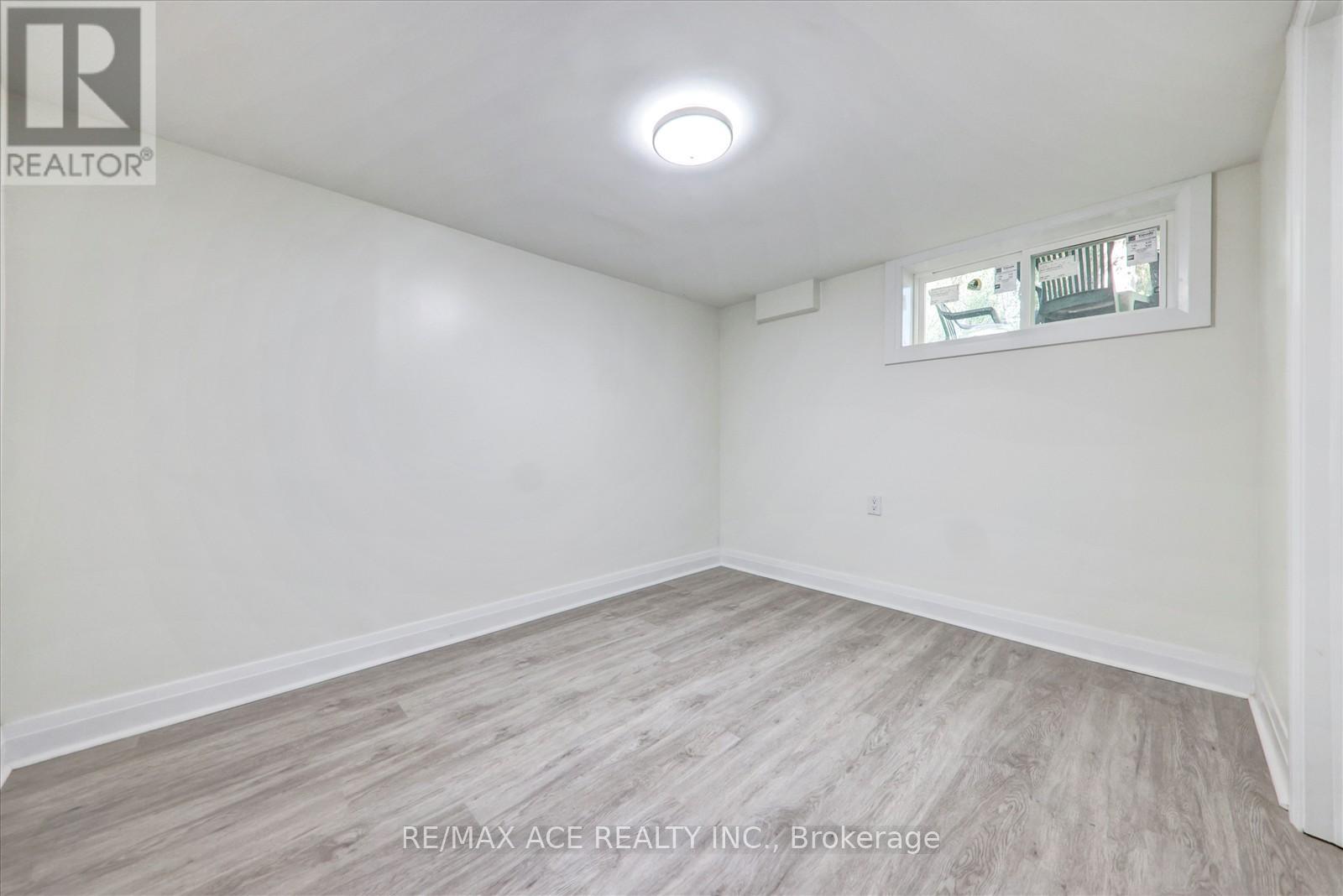 19 Blakemanor Boulevard, Toronto, Ontario  M1J 2W3 - Photo 32 - E12445009