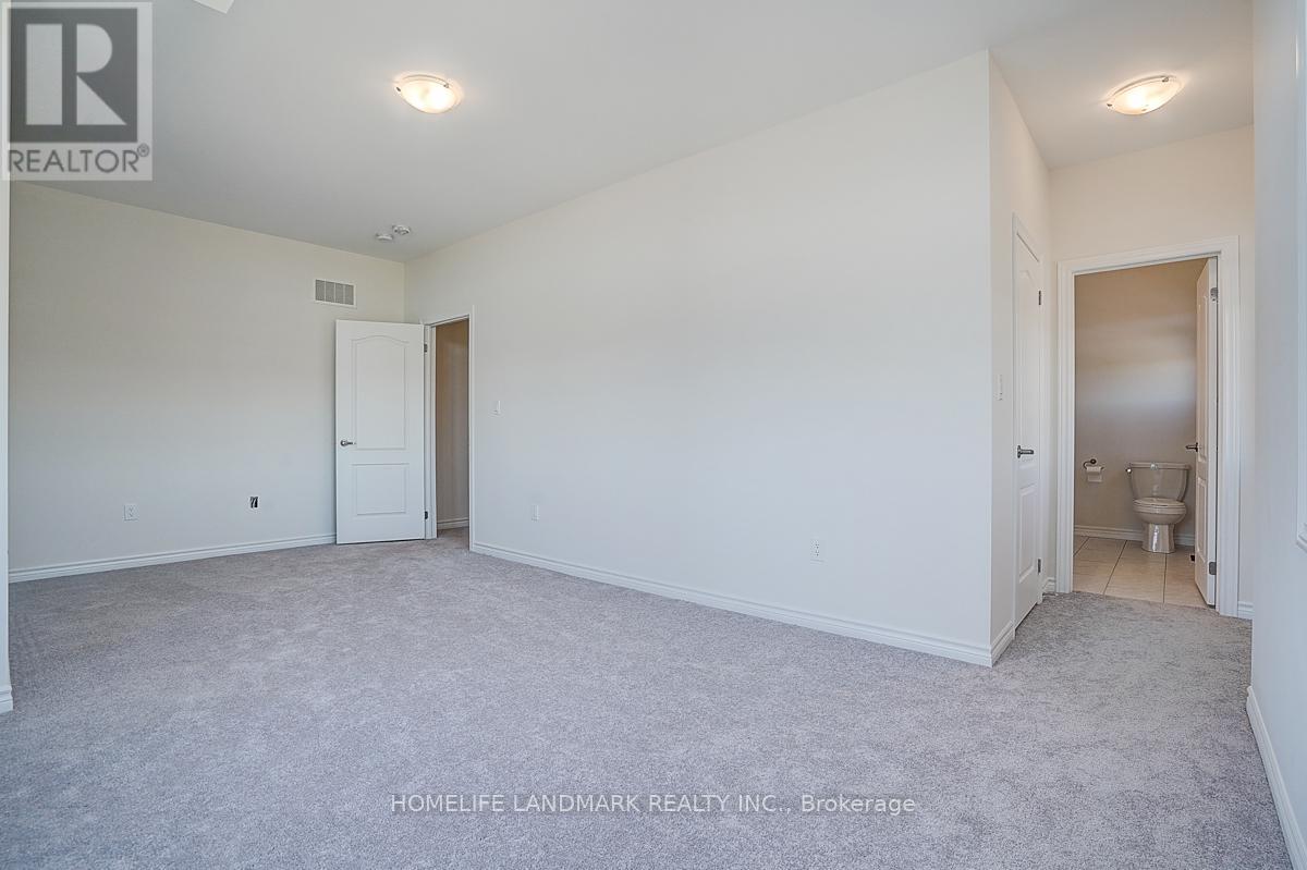 56 Connell Drive, Georgina (Keswick North), Ontario  L4P 0J5 - Photo 30 - N12445003