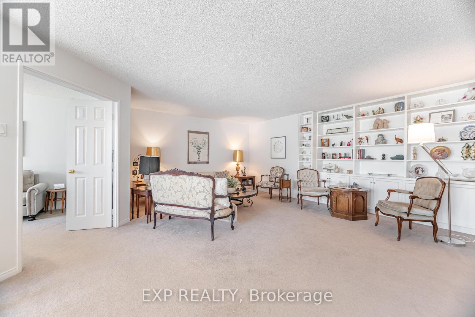 613 - 7825 Bayview Avenue, Markham (Aileen-Willowbrook), Ontario  L3T 7N2 - Photo 13 - N12445017