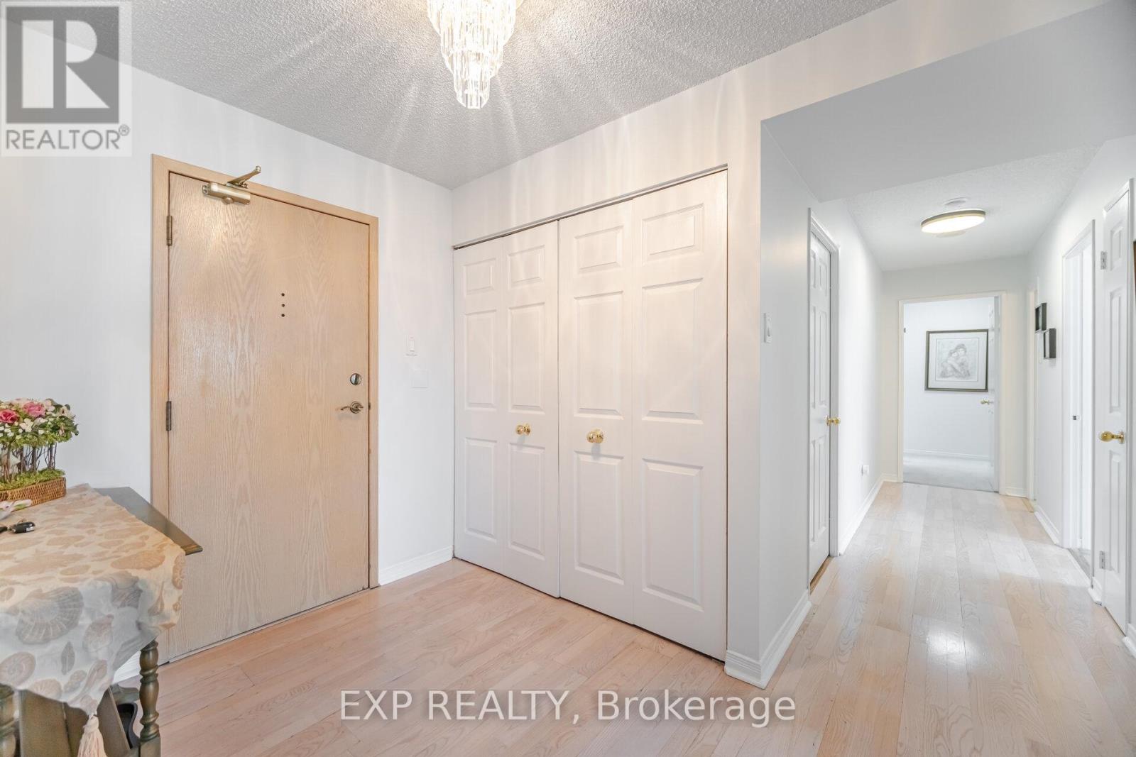 613 - 7825 Bayview Avenue, Markham (Aileen-Willowbrook), Ontario  L3T 7N2 - Photo 6 - N12445017