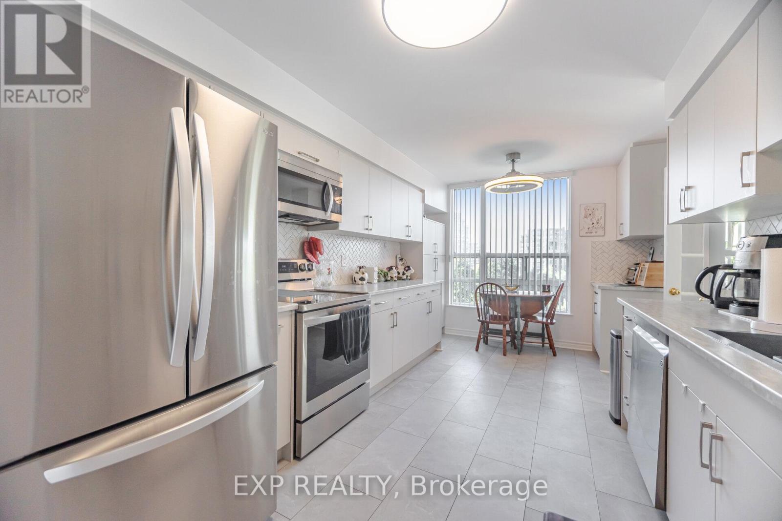 613 - 7825 Bayview Avenue, Markham (Aileen-Willowbrook), Ontario  L3T 7N2 - Photo 7 - N12445017