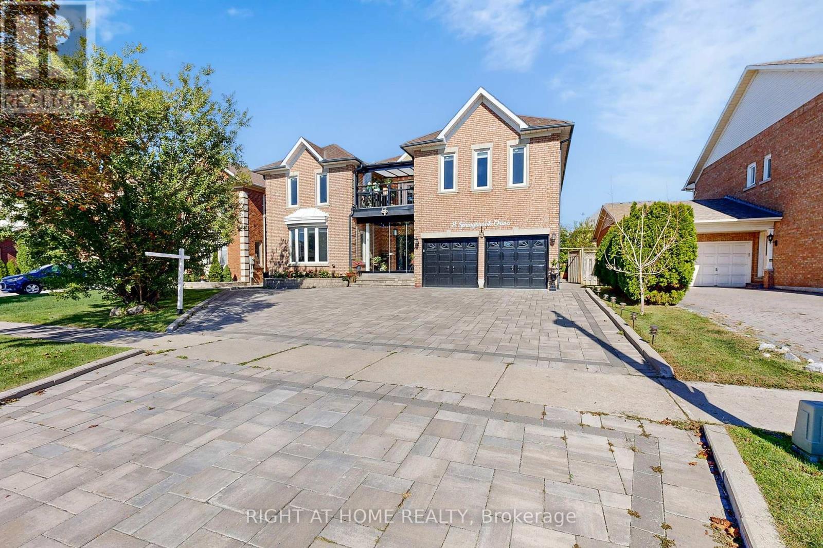 8 Springbrook Drive, Richmond Hill (Langstaff), Ontario  L4B 3R9 - Photo 2 - N12445018