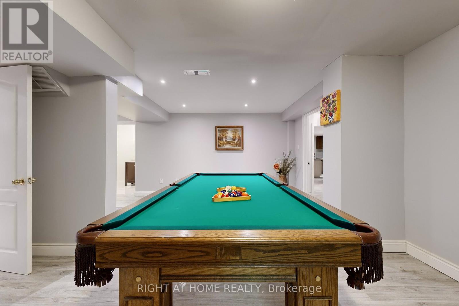 8 Springbrook Drive, Richmond Hill (Langstaff), Ontario  L4B 3R9 - Photo 34 - N12445018