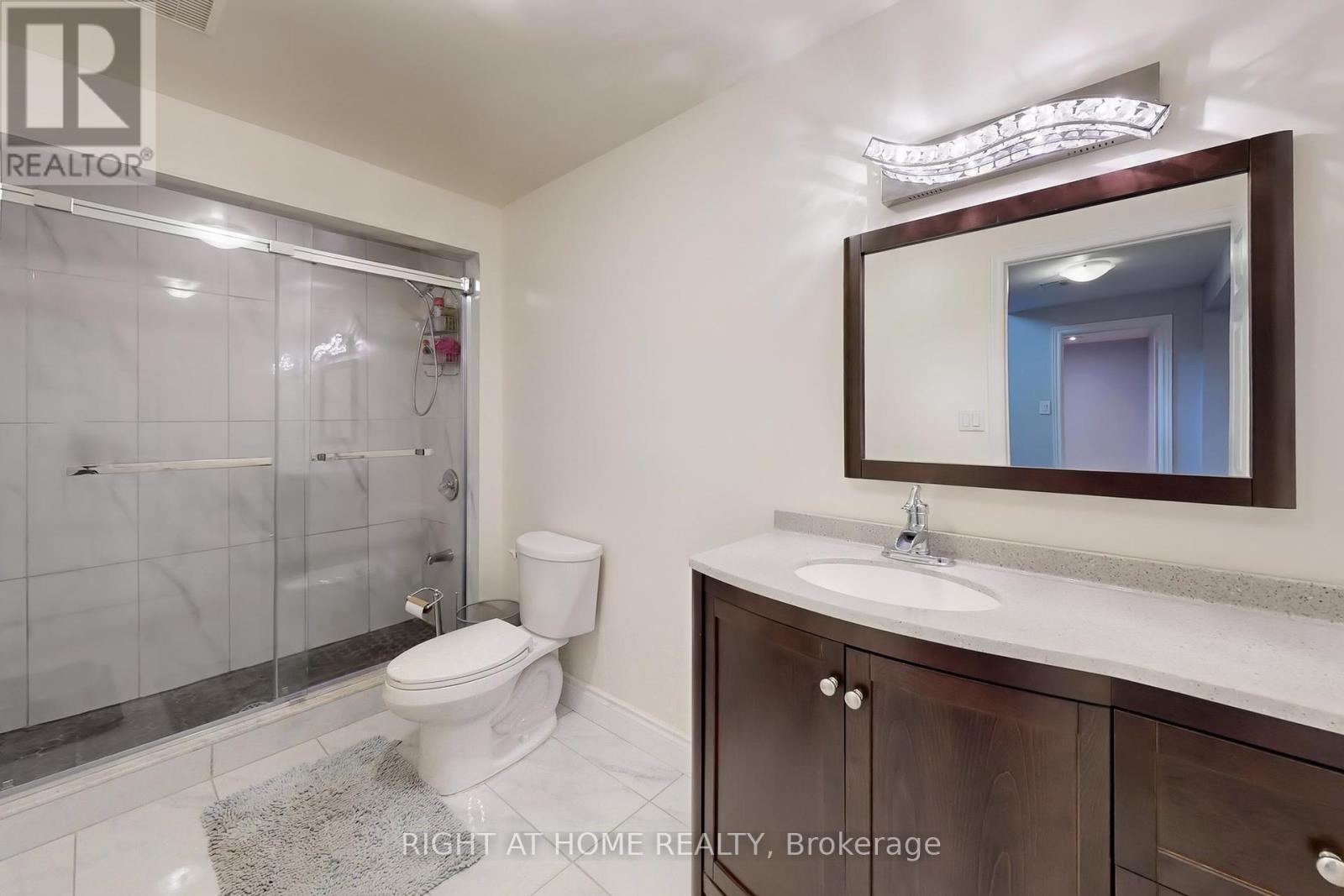 8 Springbrook Drive, Richmond Hill (Langstaff), Ontario  L4B 3R9 - Photo 38 - N12445018