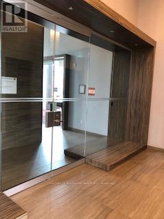 802 - 8763 Bayview Avenue, Richmond Hill, Ontario  L4B 3V1 - Photo 4 - N12445022