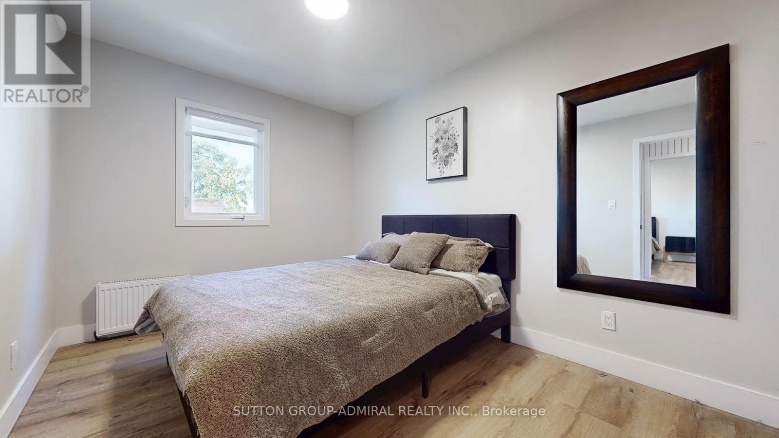 Main Floor - 242 Muriel Street, Newmarket, Ontario  L3Y 3N3 - Photo 16 - N12445027