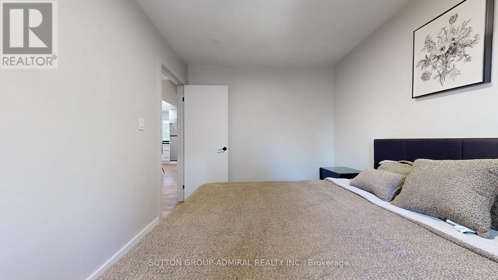 Main Floor - 242 Muriel Street, Newmarket, Ontario  L3Y 3N3 - Photo 21 - N12445027